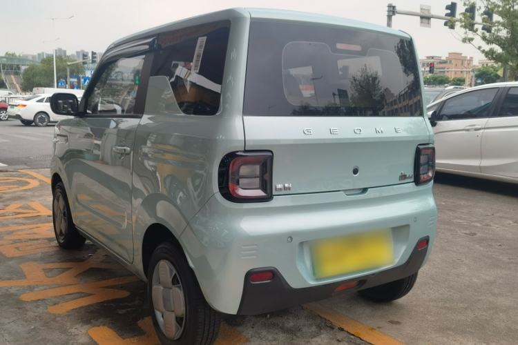Used Geely Galaxy Panda 2023 Panda Mini 200km Endurance Bear Exterior 3