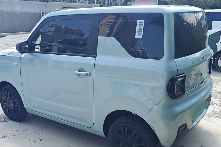Used Geely Galaxy Panda 2023 Panda Mini 200km Endurance Bear Exterior 3
