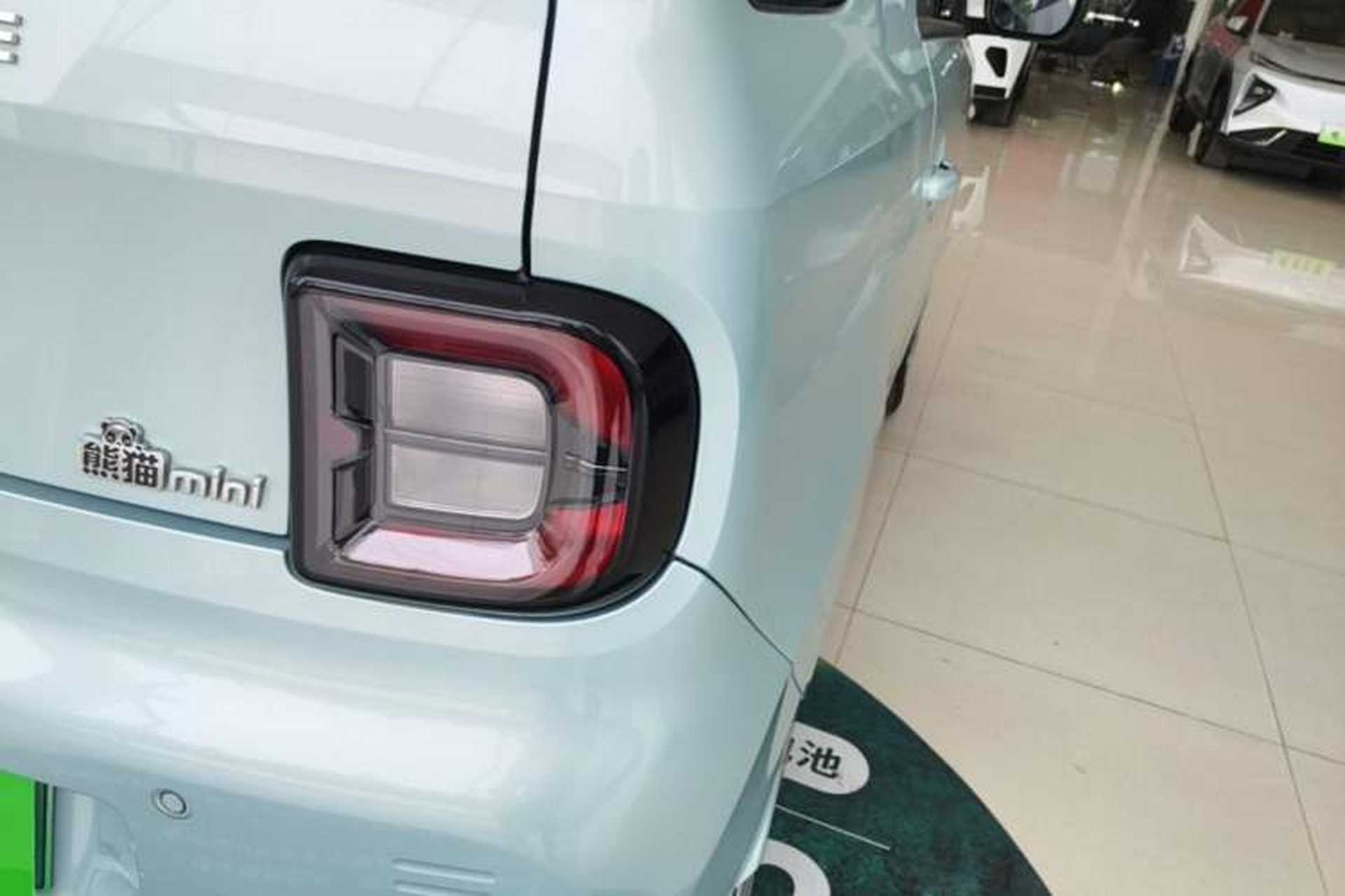 Used Geely Galaxy Panda 2023 Panda Mini 200km Endurance Bear Exterior 3