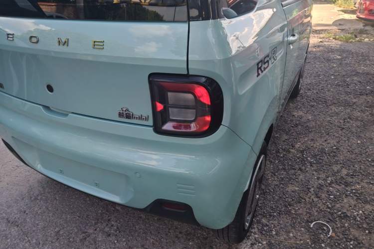 Used Geely Galaxy Panda 2023 Panda Mini 200km Dynamic Bear Exterior 3