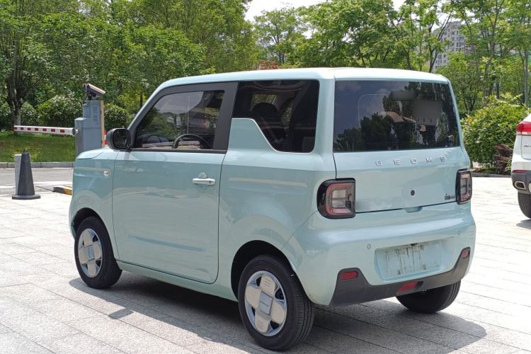 Used Geely Galaxy Panda 2023 Panda Mini 200km Endurance Bear Exterior 3