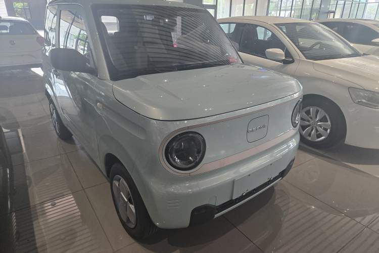 Used Geely Galaxy Panda 2023 Panda Mini 200km Endurance Bear Exterior 3