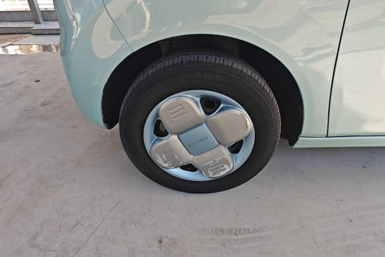 Used Geely Galaxy Panda 2023 Panda Mini 200km Endurance Bear Exterior 4