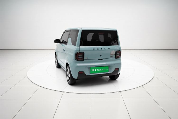 Used Geely Galaxy Panda 2023 Panda Mini 200km Endurance Bear Exterior 4