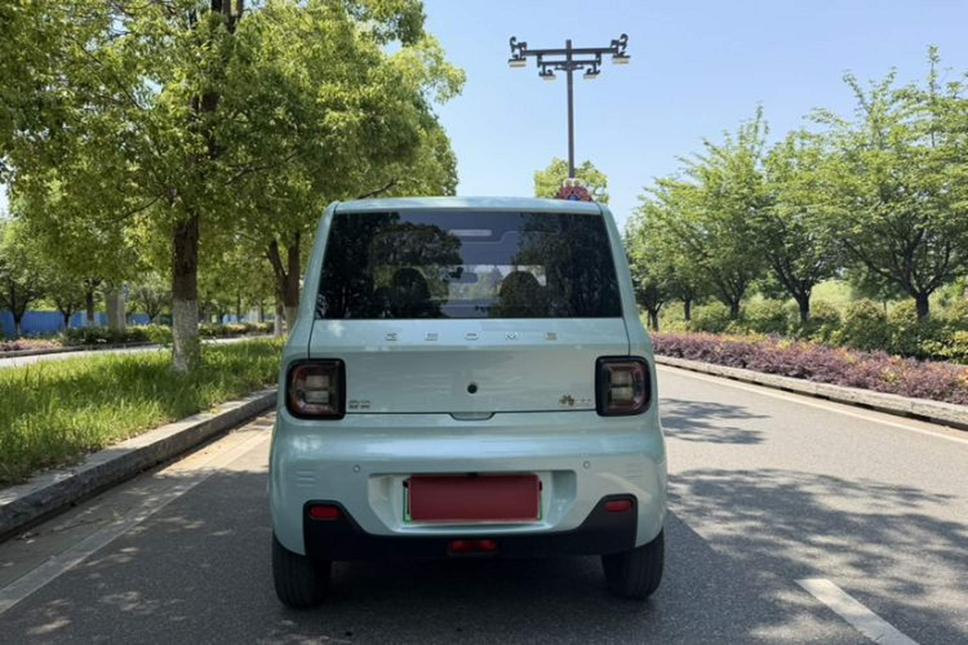Used Geely Galaxy Panda 2023 Panda Mini 200km Endurance Bear Exterior 4