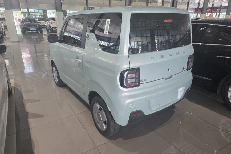 Used Geely Galaxy Panda 2023 Panda Mini 200km Endurance Bear Exterior 4