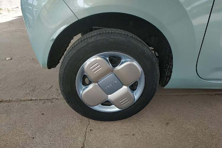 Used Geely Galaxy Panda 2023 Panda Mini 200km Endurance Bear Exterior 5