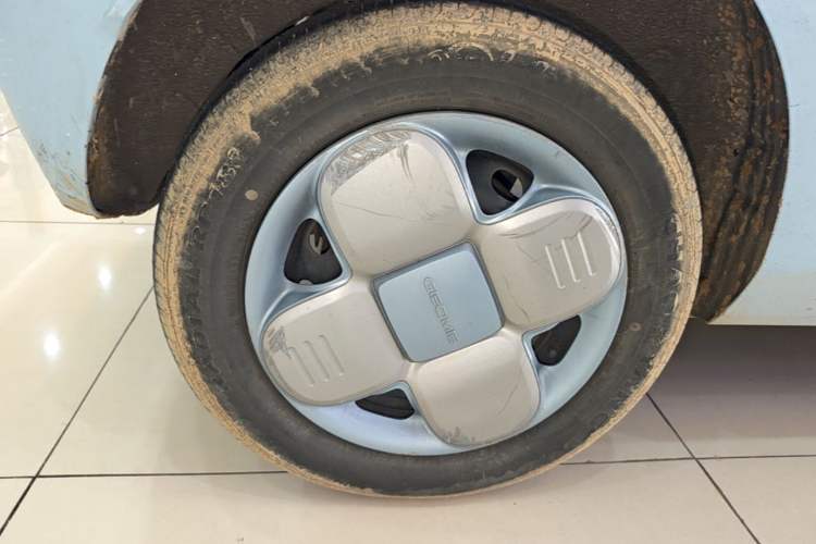 Used Geely Galaxy Panda 2023 Panda Mini 200km Endurance Bear Exterior 5