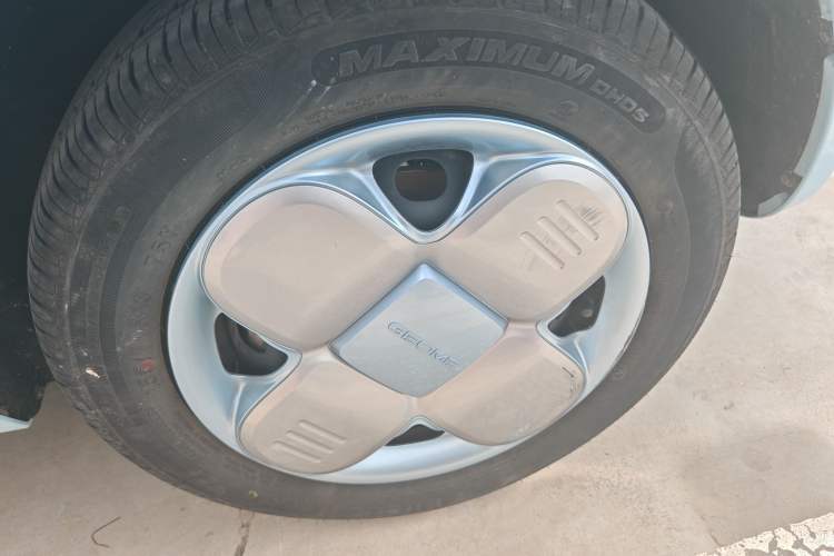 Used Geely Galaxy Panda 2023 Panda Mini 200km Endurance Bear Exterior 8
