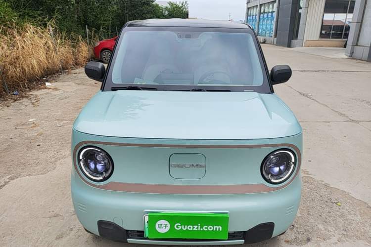 Used Geely Galaxy Panda 2023 Panda Mini 200km Endurance Bear Front