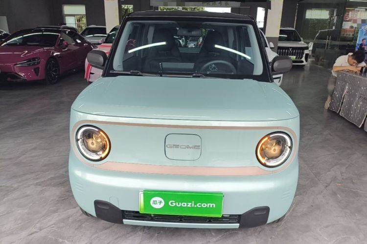 Used Geely Galaxy Panda 2023 Panda Mini 200km Endurance Bear Front