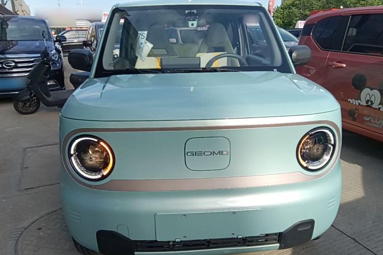 Used Geely Galaxy Panda 2023 Panda Mini 200km Dynamic Bear Front