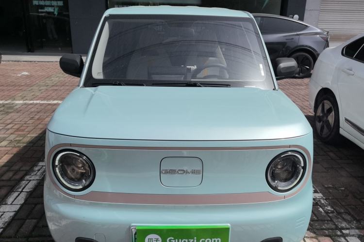 Used Geely Galaxy Panda 2023 Panda Mini 200km Endurance Bear Front