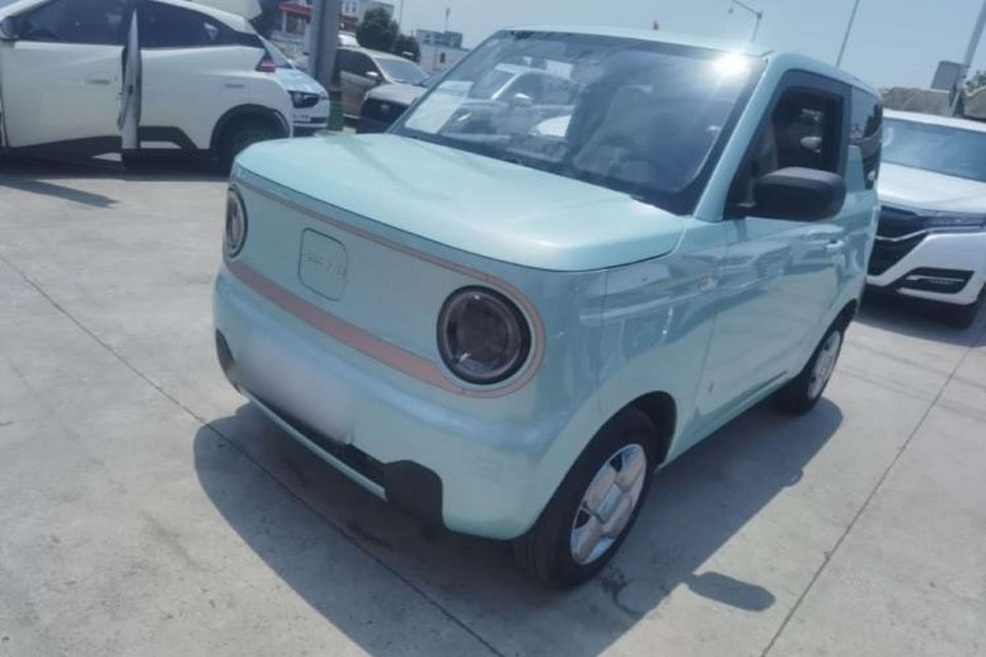 Used Geely Galaxy Panda 2023 Panda Mini 200km Endurance Bear Front Left 45 Deg