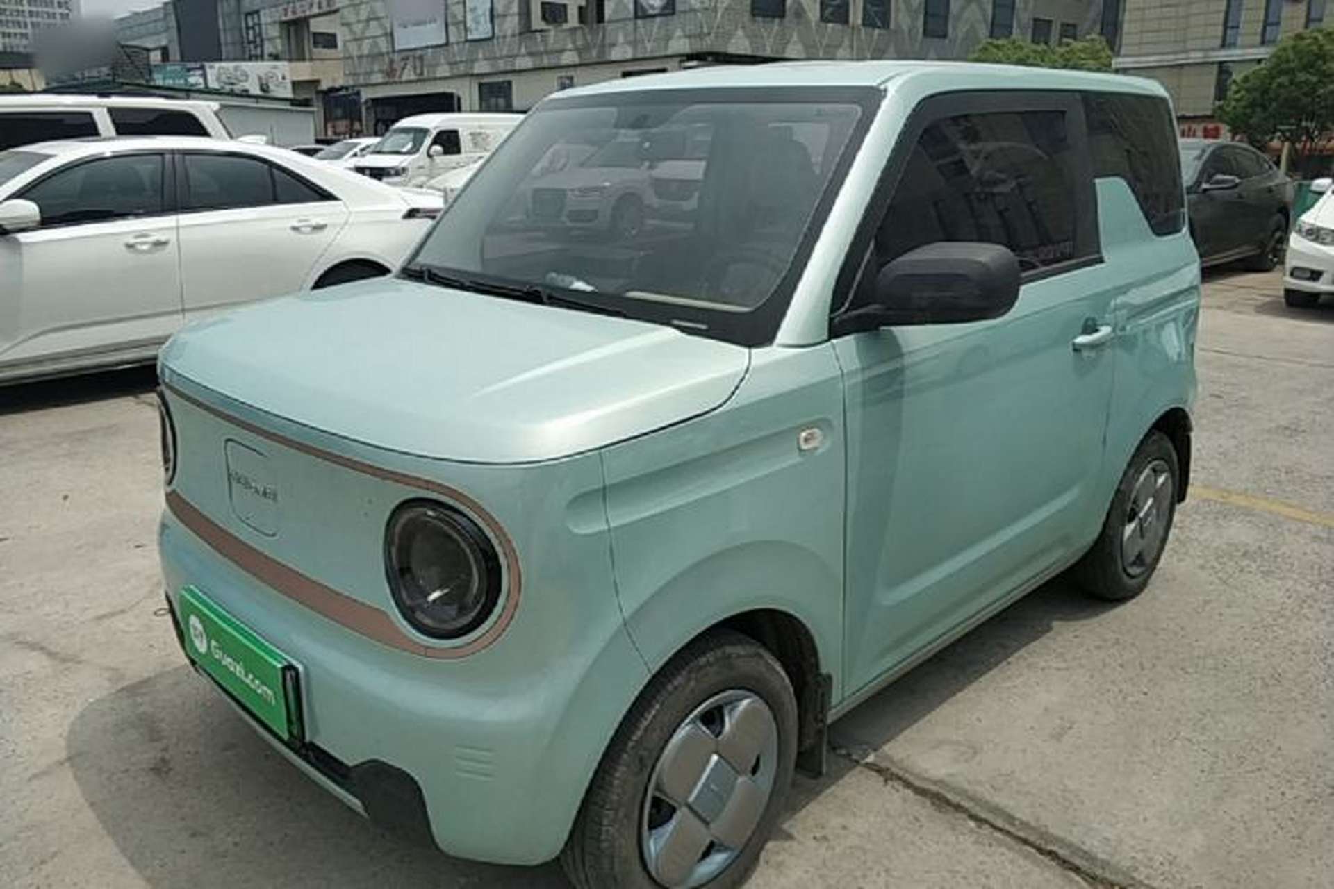 Used Geely Galaxy Panda 2023 Panda Mini 200km Endurance Bear Front Left 45 Deg
