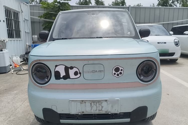 Used Geely Galaxy Panda 2023 Panda Mini 200km Endurance Bear Front