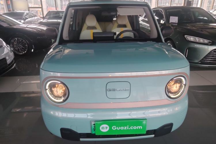 Used Geely Galaxy Panda 2023 Panda Mini 200km Endurance Bear Front