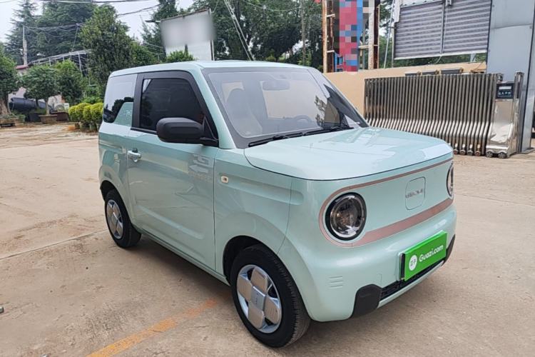 Used Geely Galaxy Panda 2023 Panda Mini 120km Cute Bear Front Right 45 Deg