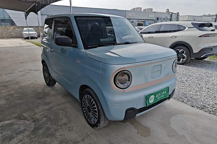 Used Geely Galaxy Panda 2023 Panda Mini 200km Dynamic Bear Front Right 45 Deg