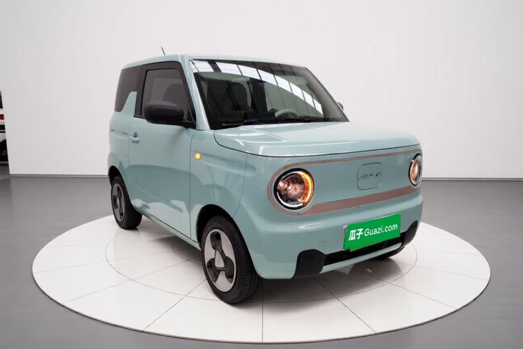 Used Geely Galaxy Panda 2023 Panda Mini 200km Dynamic Bear Front Right 45 Deg