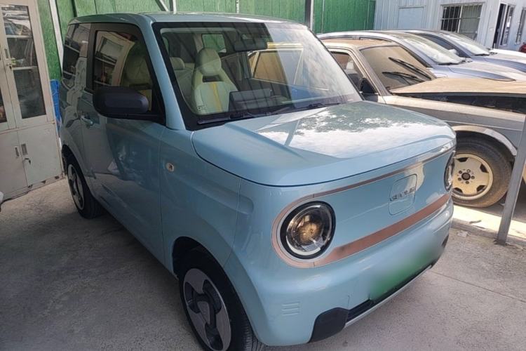 Used Geely Galaxy Panda 2023 Panda Mini 200km Dynamic Bear Front Right 45 Deg