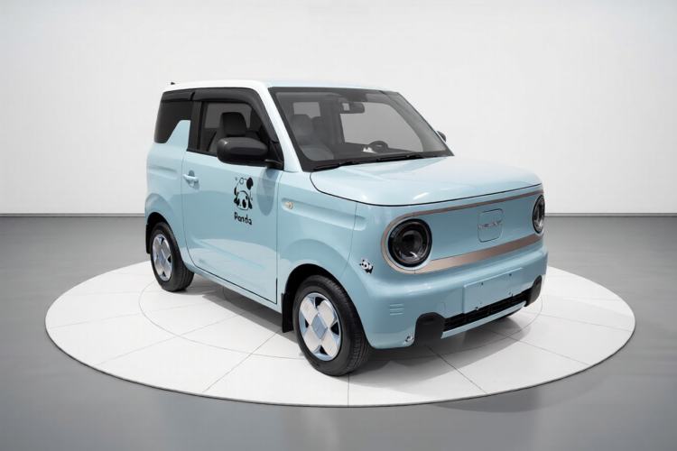 Used Geely Galaxy Panda 2023 Panda Mini 200km Endurance Bear Front Right 45 Deg