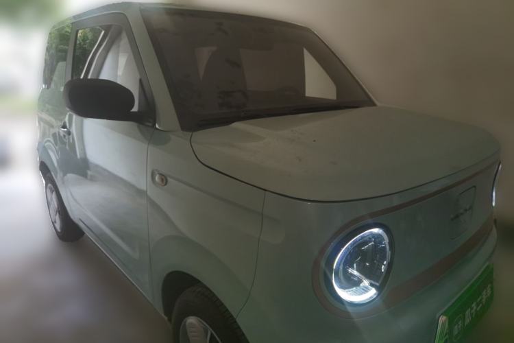 Used Geely Galaxy Panda 2023 Panda Mini 200km Endurance Bear Front Right 45 Deg