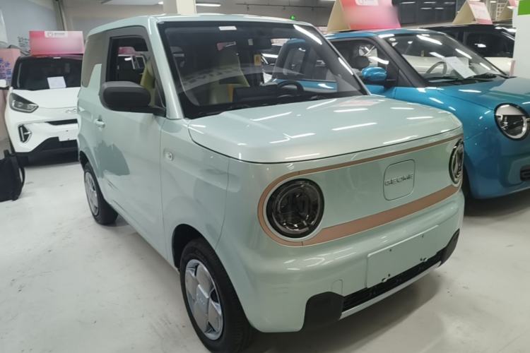 Used Geely Galaxy Panda 2023 Panda Mini 120km Asian Games Edition Front Right 45 Deg