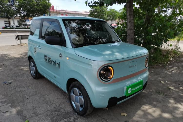 Used Geely Galaxy Panda 2023 Panda Mini 200km Endurance Bear Front Right 45 Deg
