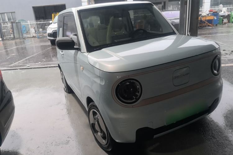 Used Geely Galaxy Panda 2023 Panda Mini 200km Dynamic Bear Front Right 45 Deg