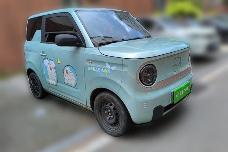 Used Geely Galaxy Panda 2023 Panda Mini 200km Endurance Bear Front Right 45 Deg