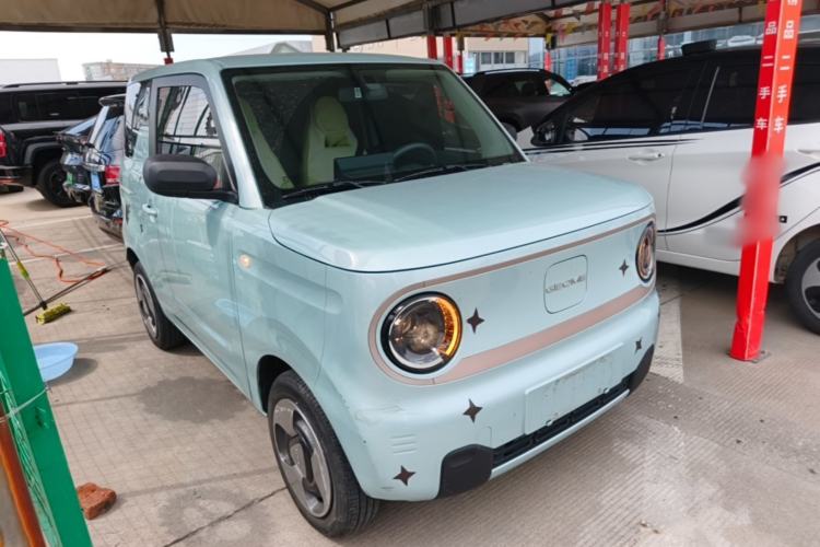 Used Geely Galaxy Panda 2023 Panda Mini 200km Dynamic Bear Front Right 45 Deg