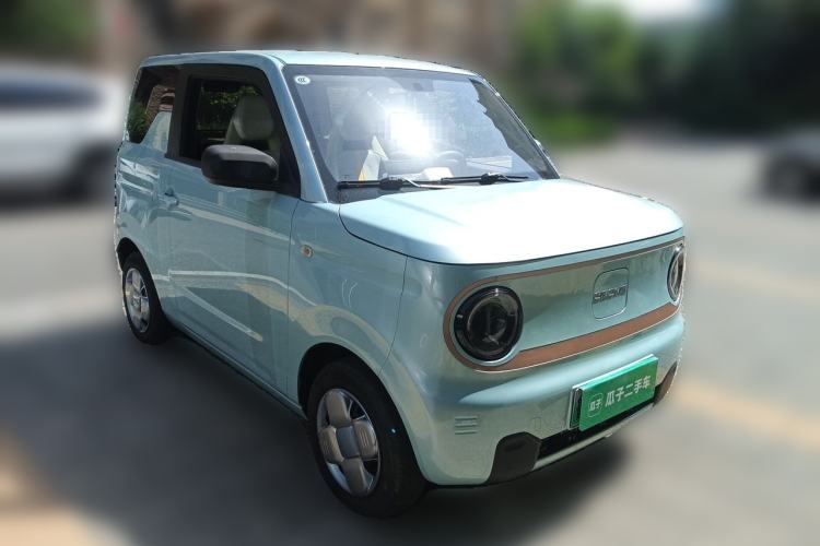 Used Geely Galaxy Panda 2023 Panda Mini 200km Endurance Bear Front Right 45 Deg