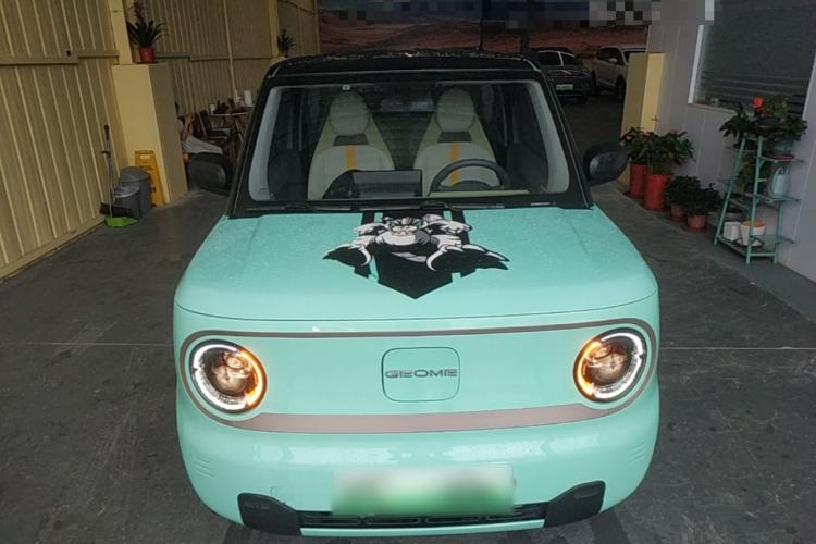 Used Geely Galaxy Panda 2023 Panda Mini 200km Endurance Bear Front
