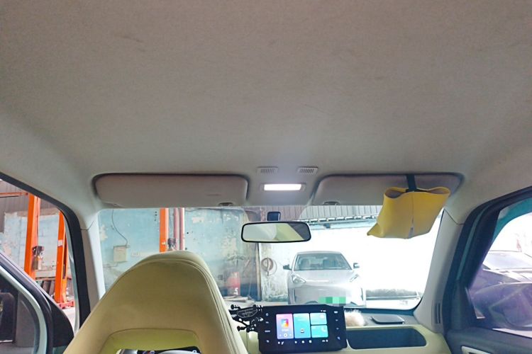 Used Geely Galaxy Panda 2023 Panda Mini 200km Endurance Bear Headliner