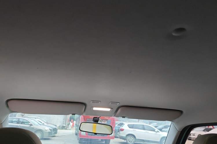 Used Geely Galaxy Panda 2023 Panda Mini 200km Endurance Bear Headliner