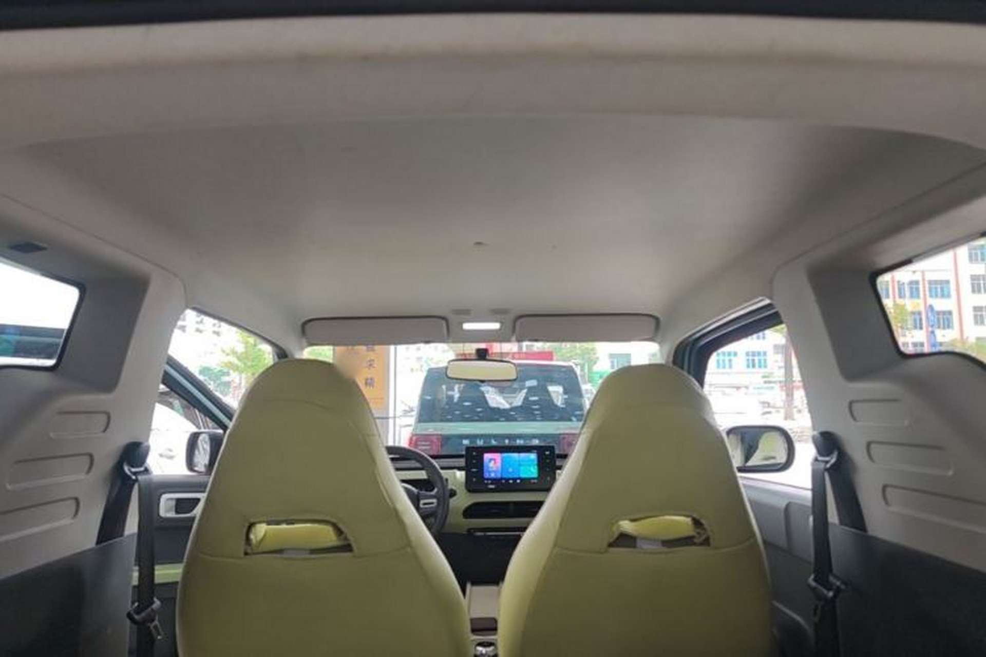 Used Geely Galaxy Panda 2023 Panda Mini 200km Endurance Bear Headliner
