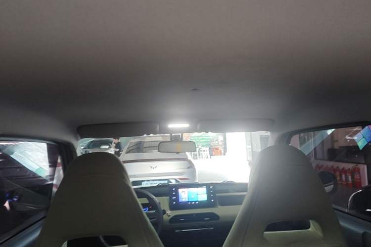 Used Geely Galaxy Panda 2023 Panda Mini 120km Cute Bear Headliner