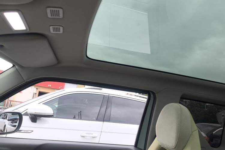 Used Geely Galaxy Panda 2023 Panda Mini 200km Dynamic Bear Headliner