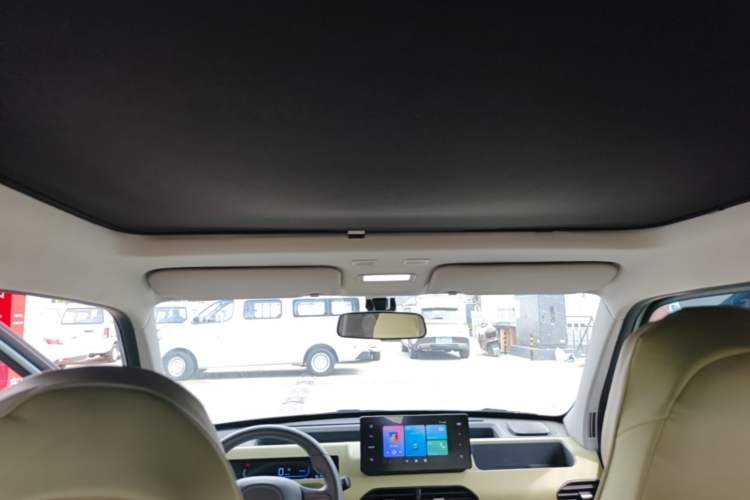 Used Geely Galaxy Panda 2023 Panda Mini 200km Dynamic Bear Headliner