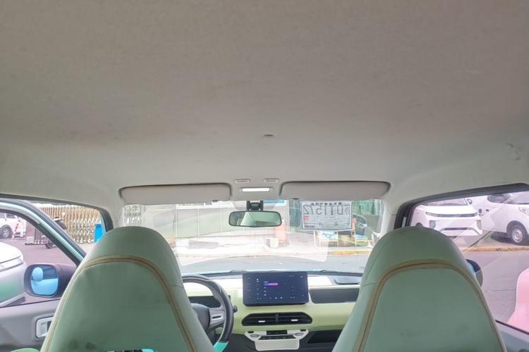 Used Geely Galaxy Panda 2023 Panda Mini 200km Endurance Bear Headliner