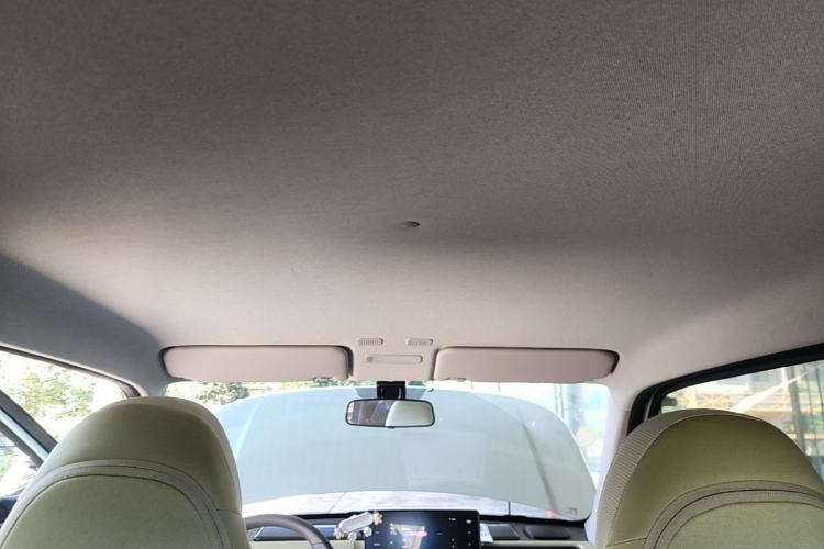 Used Geely Galaxy Panda 2023 Panda Mini 200km Endurance Bear Headliner