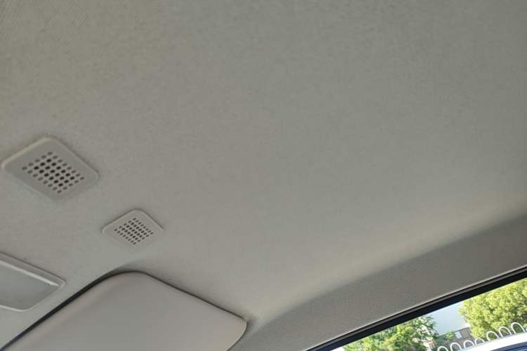 Used Geely Galaxy Panda 2023 Panda Mini 200km Endurance Bear Headliner