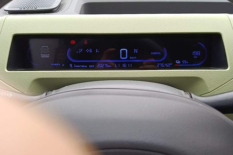 Used Geely Galaxy Panda 2023 Panda Mini 200km Endurance Bear Instrument Cluster
