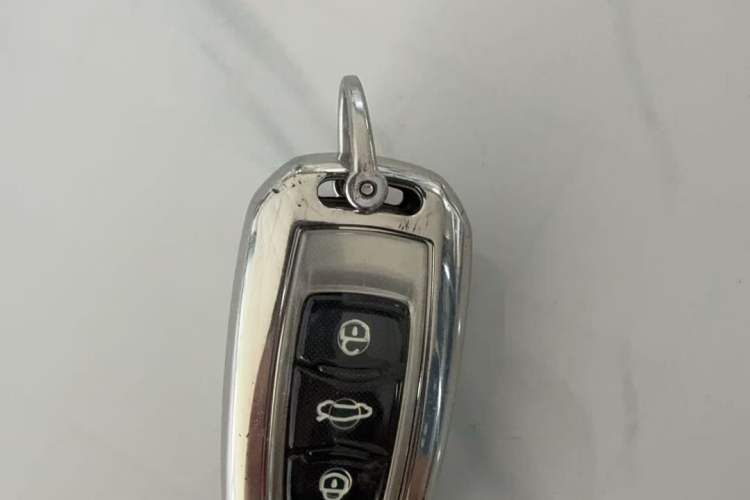 Used Geely Galaxy Panda 2023 Panda Mini 200km Endurance Bear Interior 1