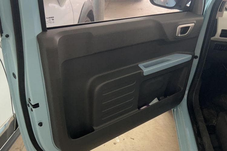 Used Geely Galaxy Panda 2023 Panda Mini 200km Endurance Bear Interior 1