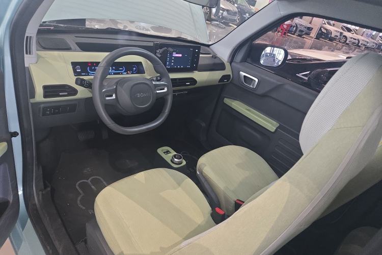 Used Geely Galaxy Panda 2023 Panda Mini 200km Endurance Bear Interior 1