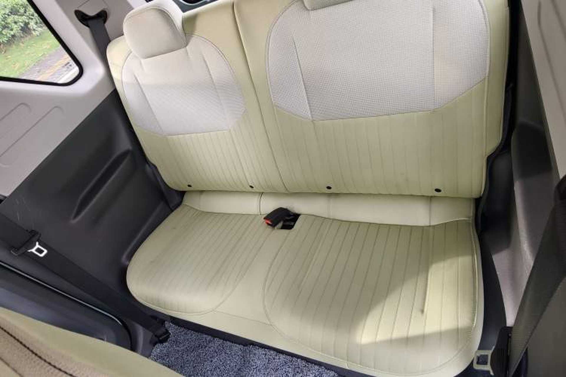 Used Geely Galaxy Panda 2023 Panda Mini 200km Endurance Bear Interior 3