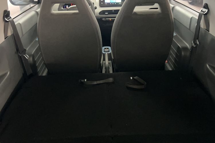Used Geely Galaxy Panda 2023 Panda Mini 200km Endurance Bear Interior 7