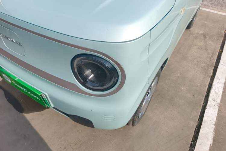 Used Geely Galaxy Panda 2023 Panda Mini 200km Endurance Bear Left Front Headlight